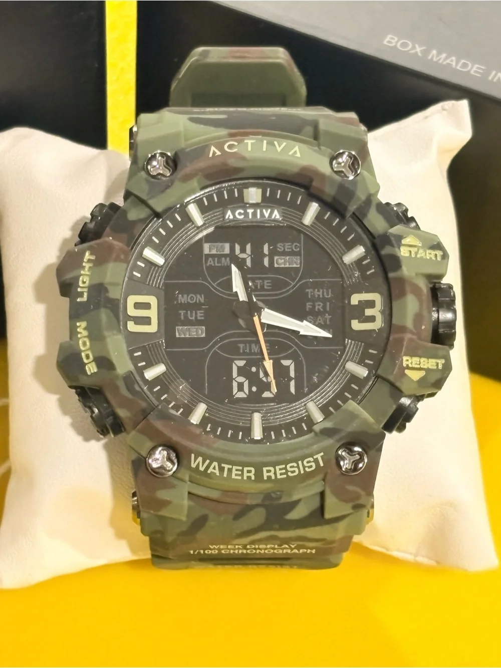 Activa Men’s  Camouflage Digital-Analog Sport Watch - Green